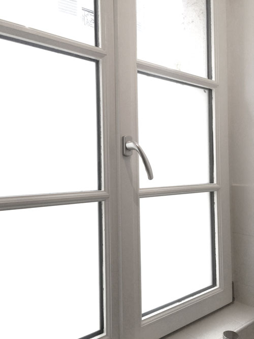 fenêtre oscillo-battante