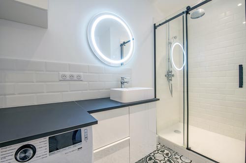 prise salle de bains