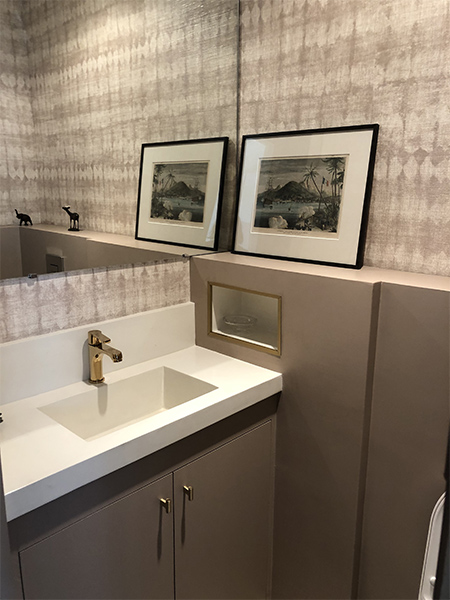 Décoration dans les toilettes